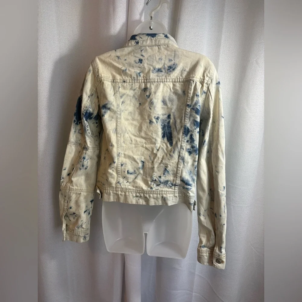 FREE People Rumors Denim Jacket in Jones Tie Dye Blue Size Small EEUC 0436 - Picture 11 of 15